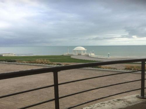 B&B The Little Garth Bexhill-on-Sea Exterior photo